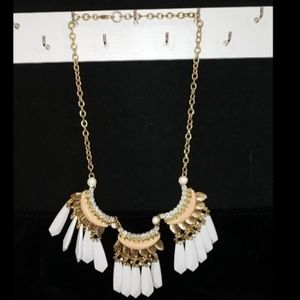 🌟bogo free - Coral, white, & gold necklace